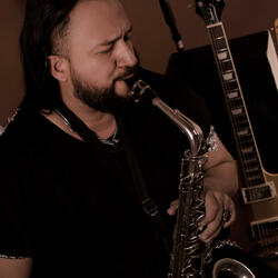 SAXO FOREIGNER (I WANT TO KNOW WHAT LOVE IS)