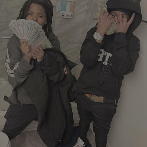 Akdaghee x Baby Dracc (Button)