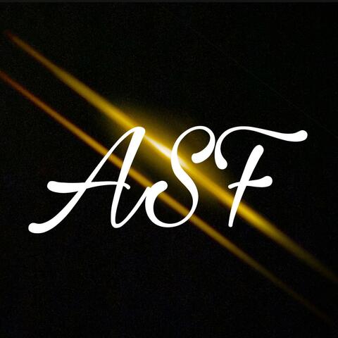 TURN ME UP (Radio Edit)