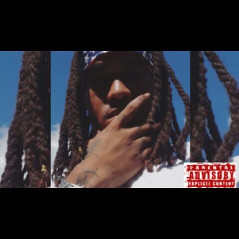 INTRO (feat. SIST1NE)