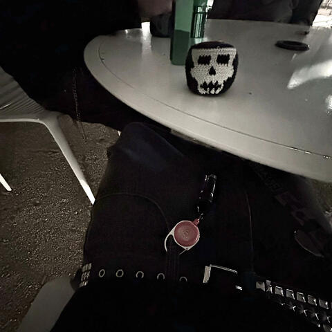 10 bad hoes n thye all wana die