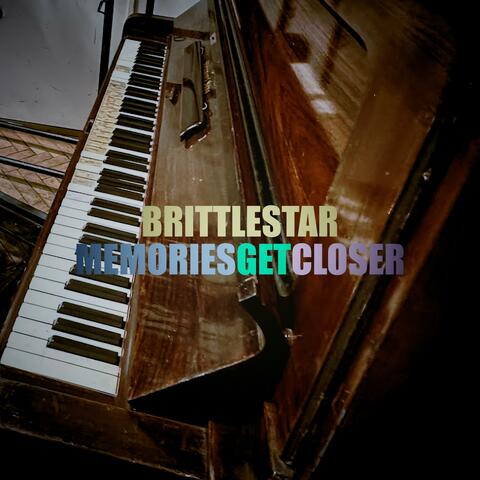 Memories Get Closer (feat. Gordon Deppe)