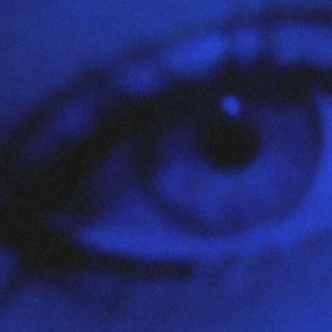 LOST IN UR EYES