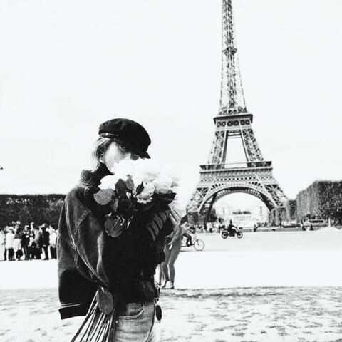 PARIS!