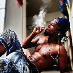 BLOWING THAT GOOD (Radio Edit)