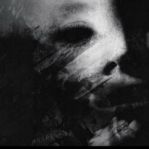 Overly (feat. Treyyonfire)