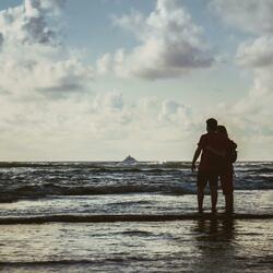 A Real Connection (feat. Luna)