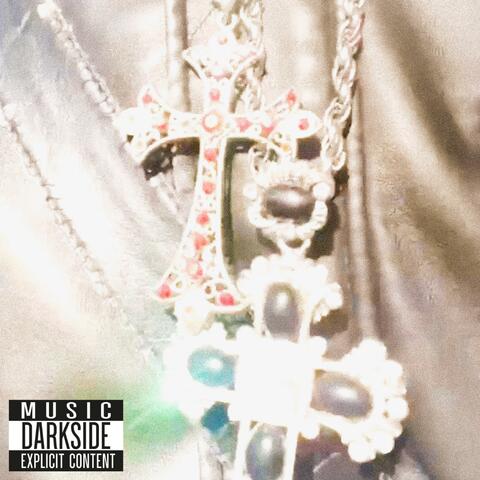 Diamonds Dancing (feat. Saint Egon)