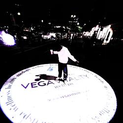 He Workin. (feat. HeyyitsMellow)