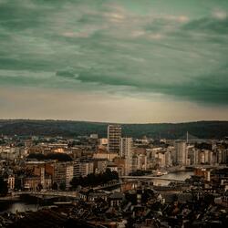 Grâce-Hollogne (feat. Frieyies)