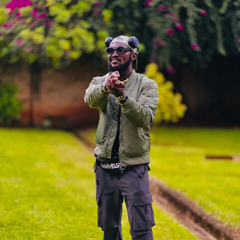 Ndi Bulungi.