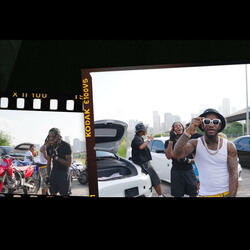 TRAPSTAR (feat. Ton The Biggest)