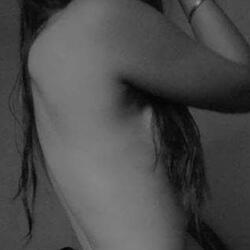 Le Plus Sombre (Voice Paula Li)