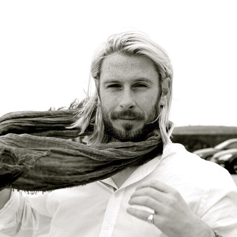 Never Know (Cadi Crusin)