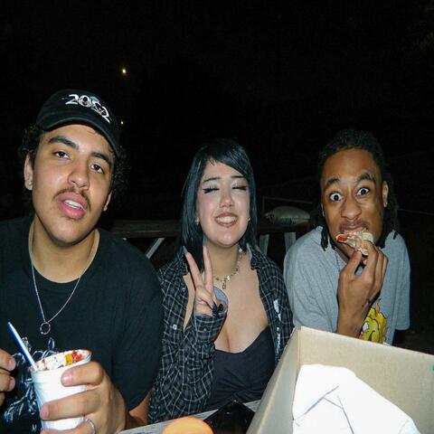 stunt! (feat. ftw_raas)