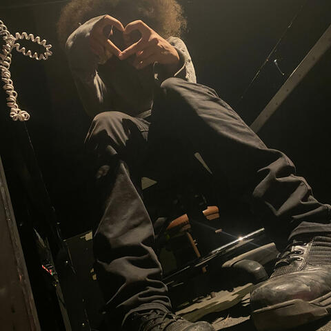 die with you (feat. Dexxtrin)