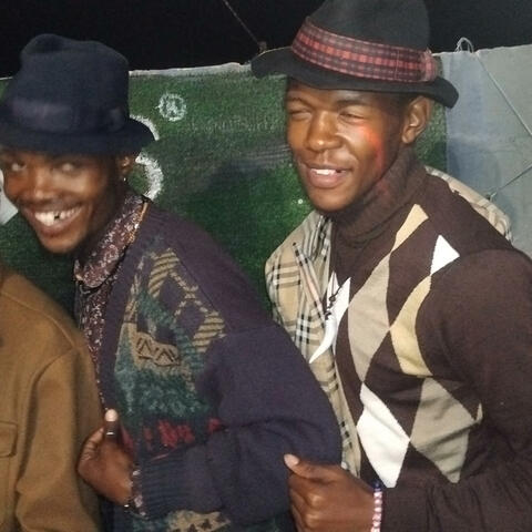 Empini (feat. Blaq twizza & Dark tone DT)