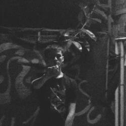 CHIROLA (feat. fffacufernandez)