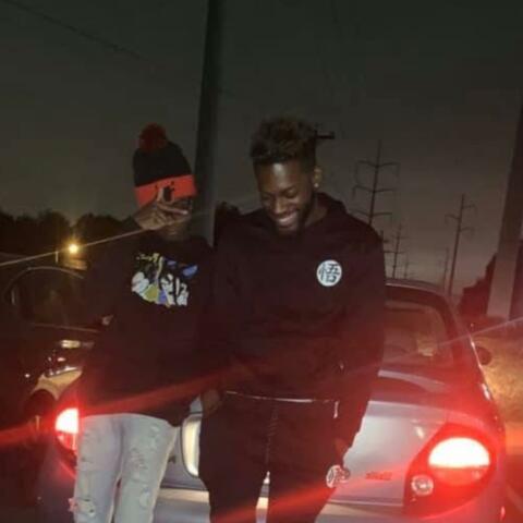 Money (feat. Splashur)