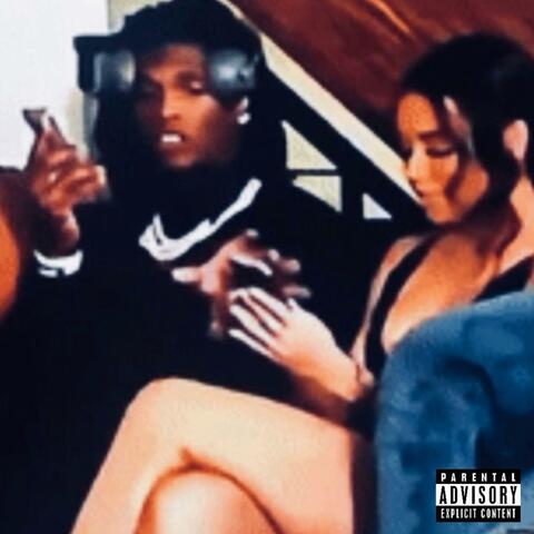 PLSDONTTOUCHMYPHONE (feat. Kendo Mace)