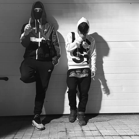 En el olvido (feat. Bandix Rj)
