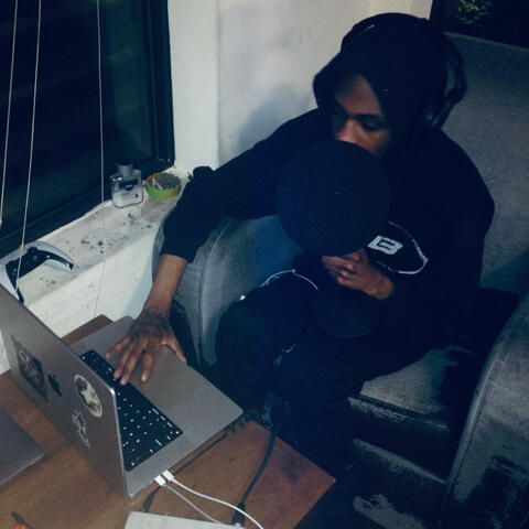 ain inna dat (feat. imsomarcus & yotti)