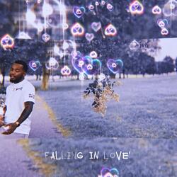 FaLLiNG iN LoVe'