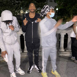 Knock Knock (feat. Kazbinotb, Kazz mula & Sixbinot)
