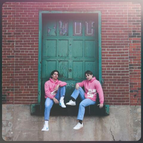 God is Love (feat. fulltime)