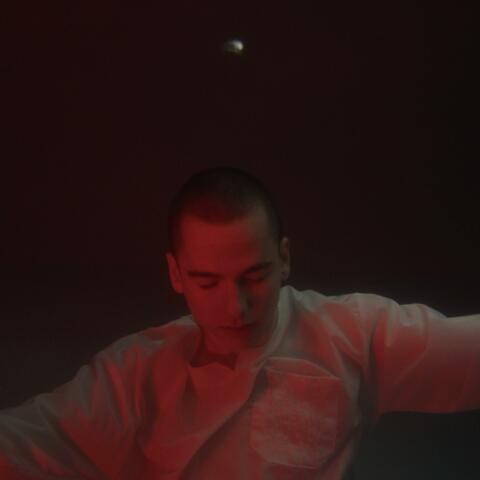 HUE (INTERLUDE)