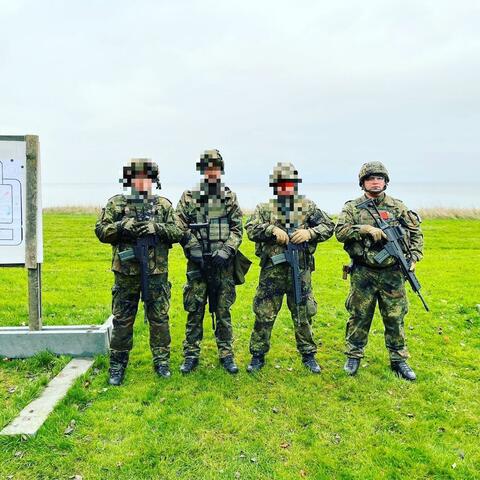 Der Fallschirmjäger