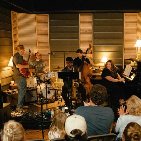 Bird In A Cage (feat. Gregory Tardy) [Live]
