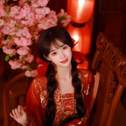 On the Little Stone Path (Trên Đường Đá Nhỏ - Chinese Version)