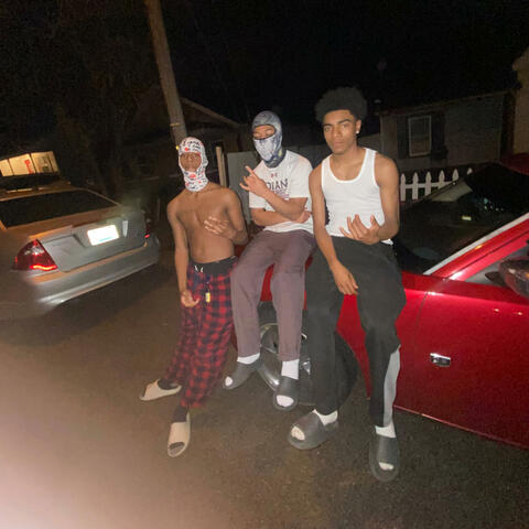 Free loot (feat. Dante hayden)
