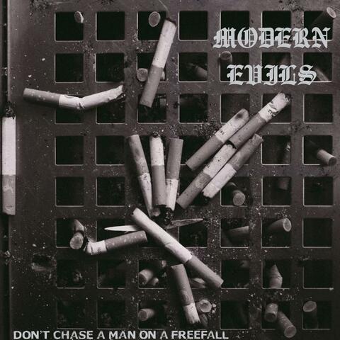 DON'T CHASE A MAN ON A FREEFALL