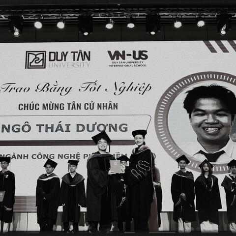 Mới Tốt Nghiệp Freestyle