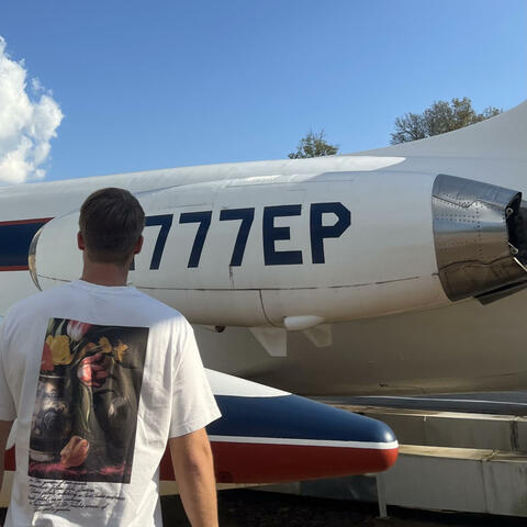 777