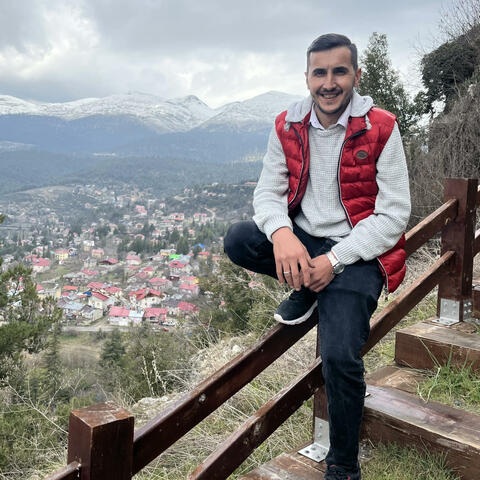 Hoşlar Tabi
