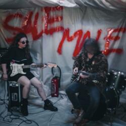 Sale Male (feat. Tayane)