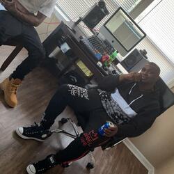 Cant fall in love (feat. BonBeezy)