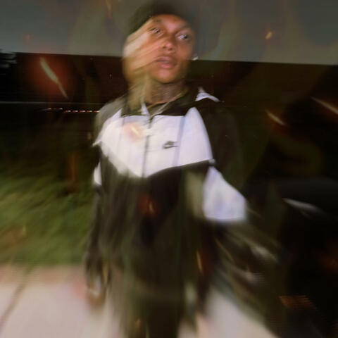 Fan base (feat. 2tooslimeytrael)