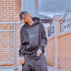 Slient Everybody Beat (feat. Kuzzy Wizzy)