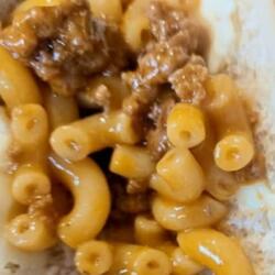 Macaroni à la viande
