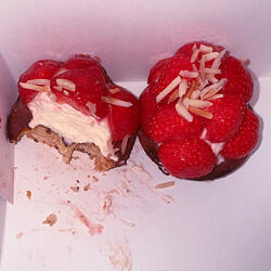 Talking In Daisies (2025)