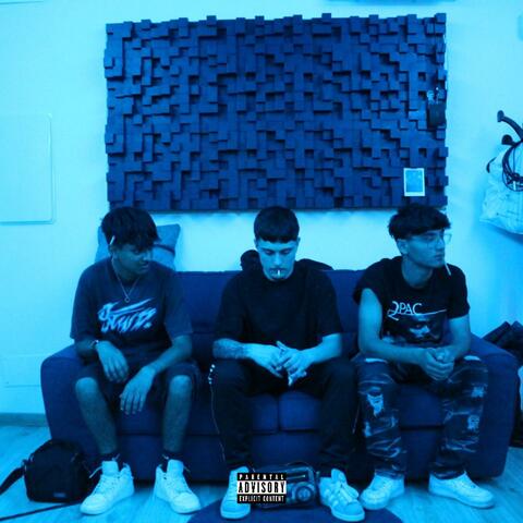 fumavo/badbitch (feat. Spikes, Sekyf, Brazza167 & Ryoth)