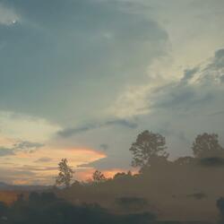 Sun_Moon (feat. Quinn Bee)