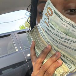 TOXIC (feat. TraapKrazyy)