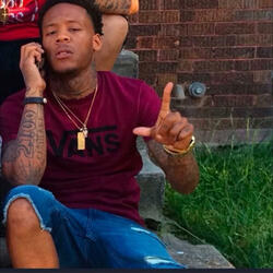 Kick it out (feat. CHZ LAFLARE)