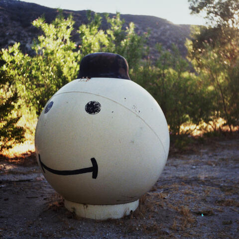 Small Pictures of People (On Products) (feat. Odilon)