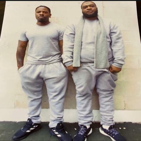 Money Machine (feat. 8Shot & Yo Trap)